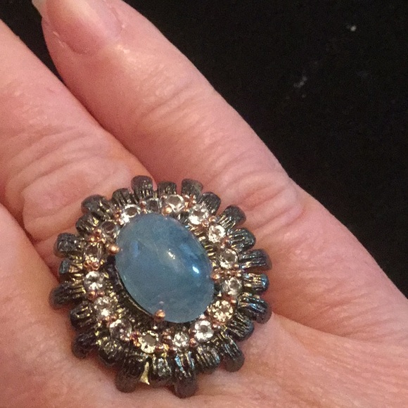 Elegant Genuine Aquamarine Cabochon Ring - Picture 5 of 11